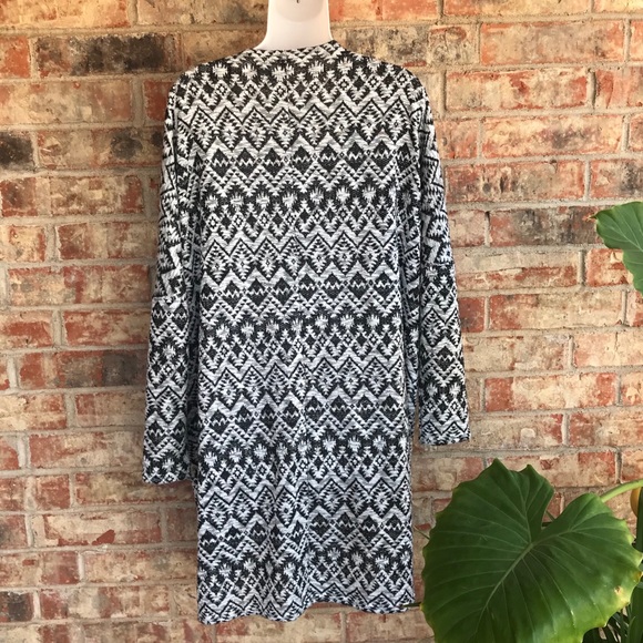 {H&M DIVIDED} Geometric Aztec Tribal Long Cardigan - Picture 5 of 11